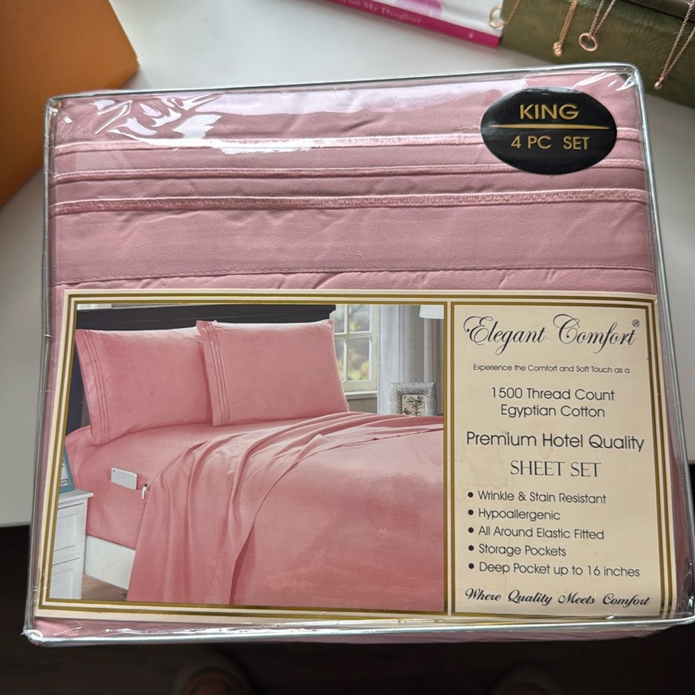BNIB king sheet set